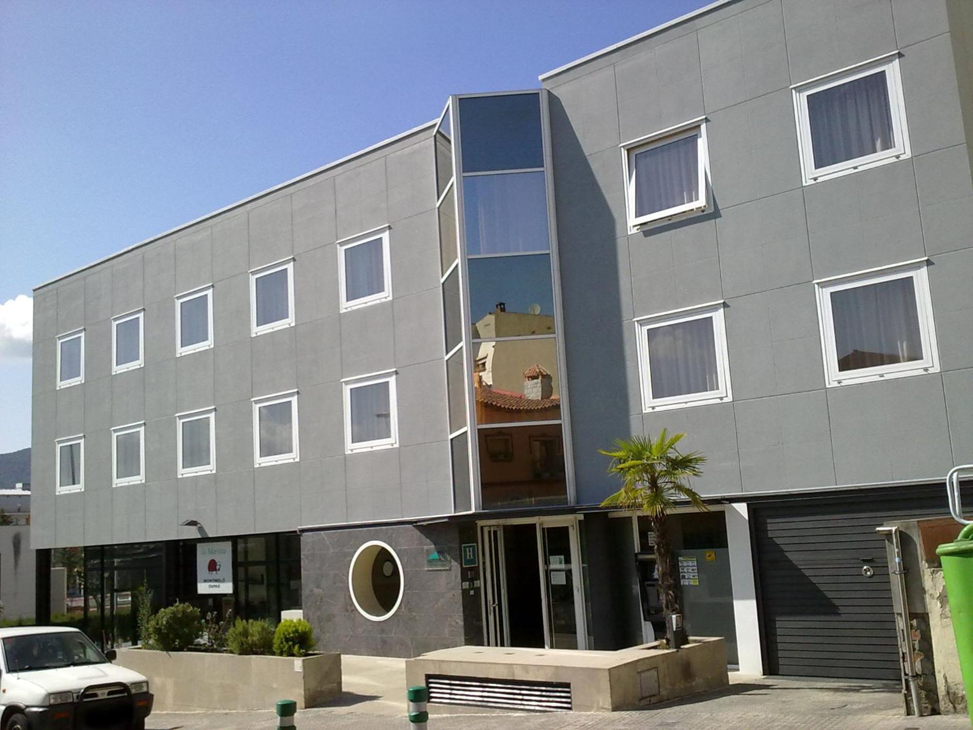 Hotel Montmelo Exterior photo