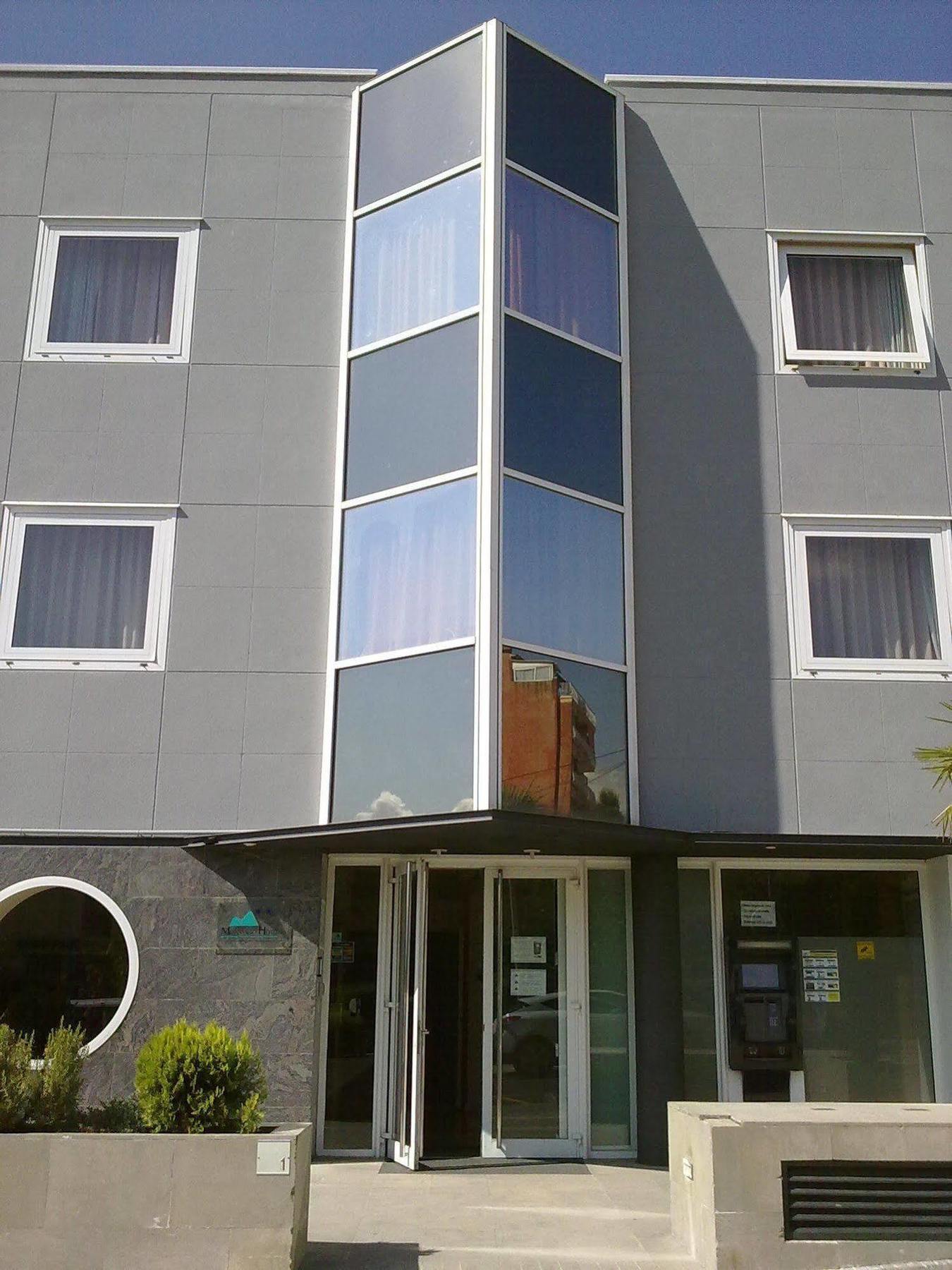 Hotel Montmelo Exterior photo